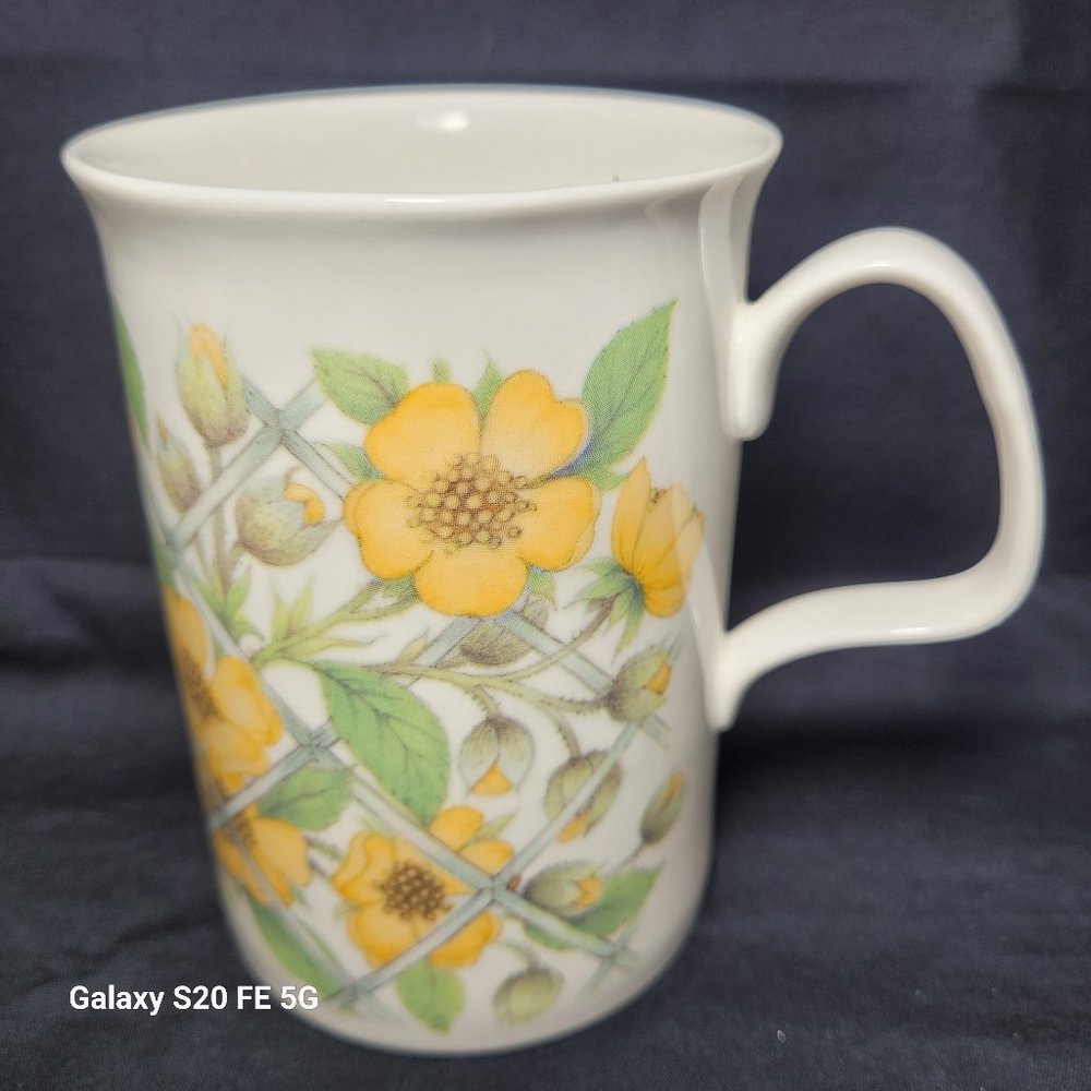 Roy Kirkham Yellow Trellis Rose Mug Cup England Fine Bone China